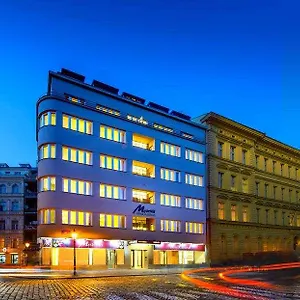 Myo Mysterius 4* Prag